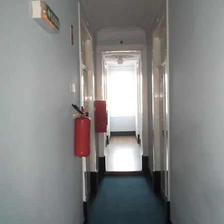 Residencial Galo D'ouro 3* 카민하