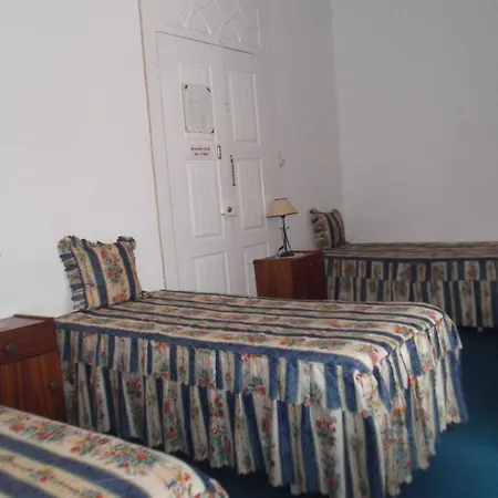 Residencial Galo D'ouro 게스트하우스